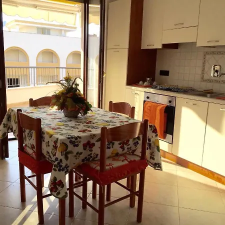 Apartment Rosa Virginia Holiday House Gallipoli